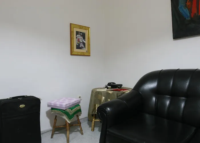 בית הארחה Pension Andrea טיראנה